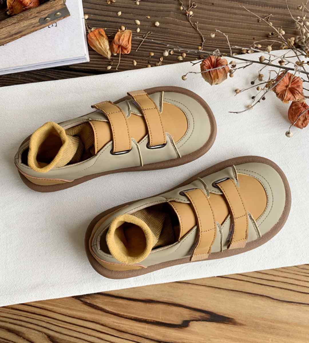 Summer Casual Sneakers Breathable Fabric Stylish Comfortable Footwear