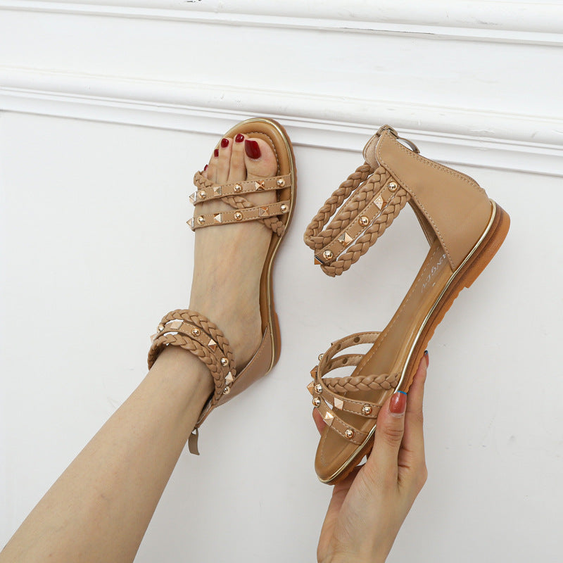 Women's Flat Sandals Fashion Rivets Roman Shoes