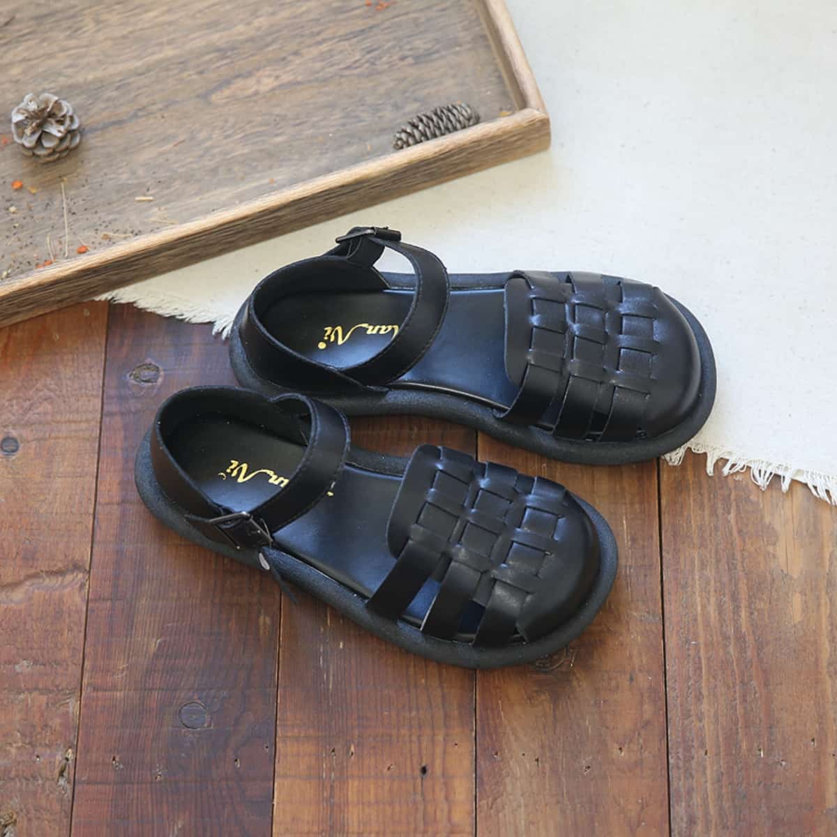 Leather hollowed-out bag head flats summer hand-woven one-word strap black Roman sandals