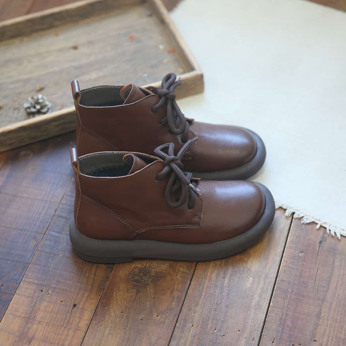 Leather round head strappy flat bottom Martin boots autumn new low heel comfortable short boots